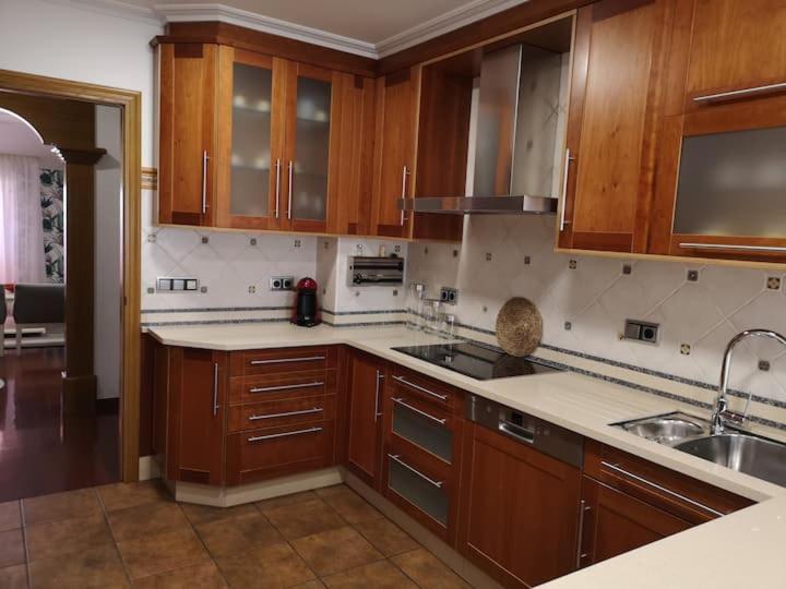 Atico C&E Cambados Apartment Bagian luar foto